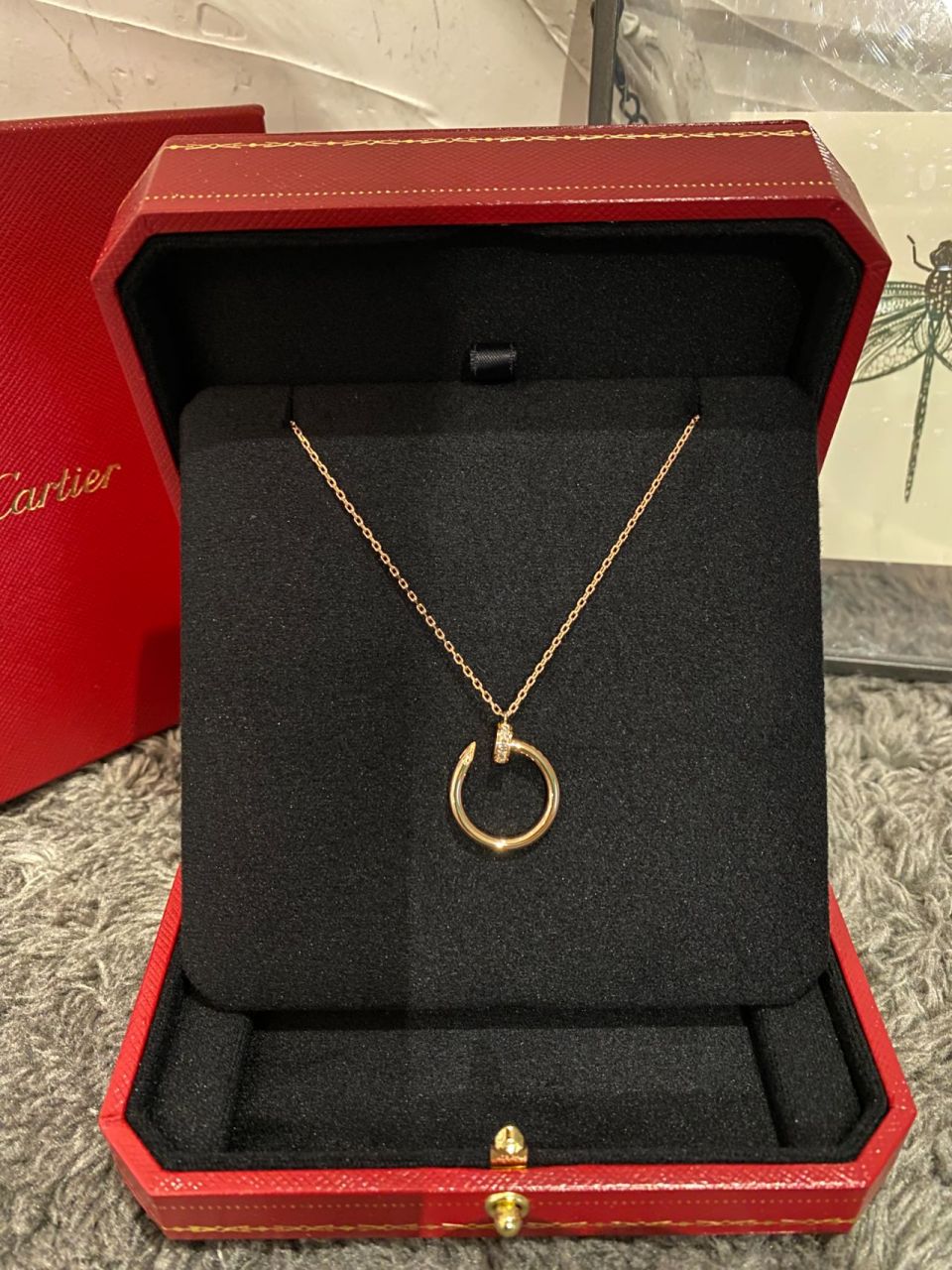 卡地亚头尾钻钉子项链 卡地亚juste un clou系列,俗称钉子系列,这款是