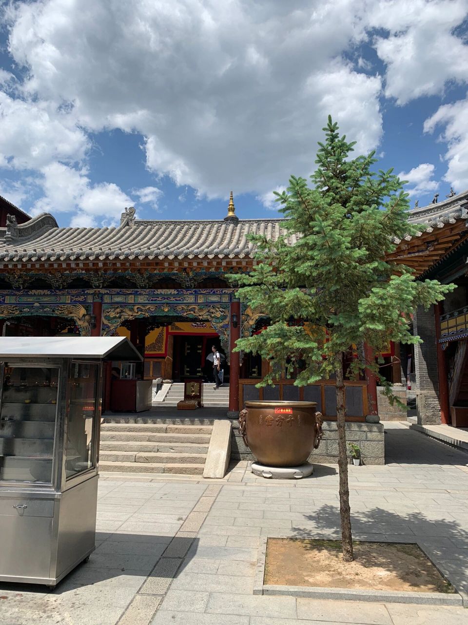 山西忻州五台山广仁寺(十方堂) 广仁寺,又名十方堂,位于罗睺寺之东,寺