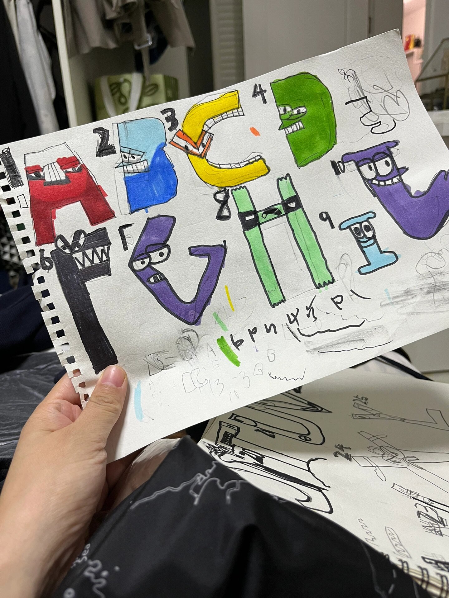 卡通字母人绘画96