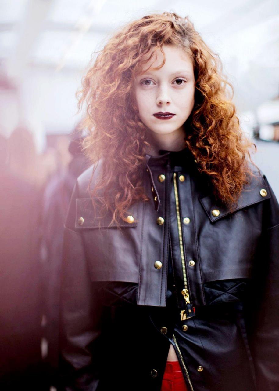 超模 natalie westling(娜塔莉·韦斯特林)接受变性手术前后.