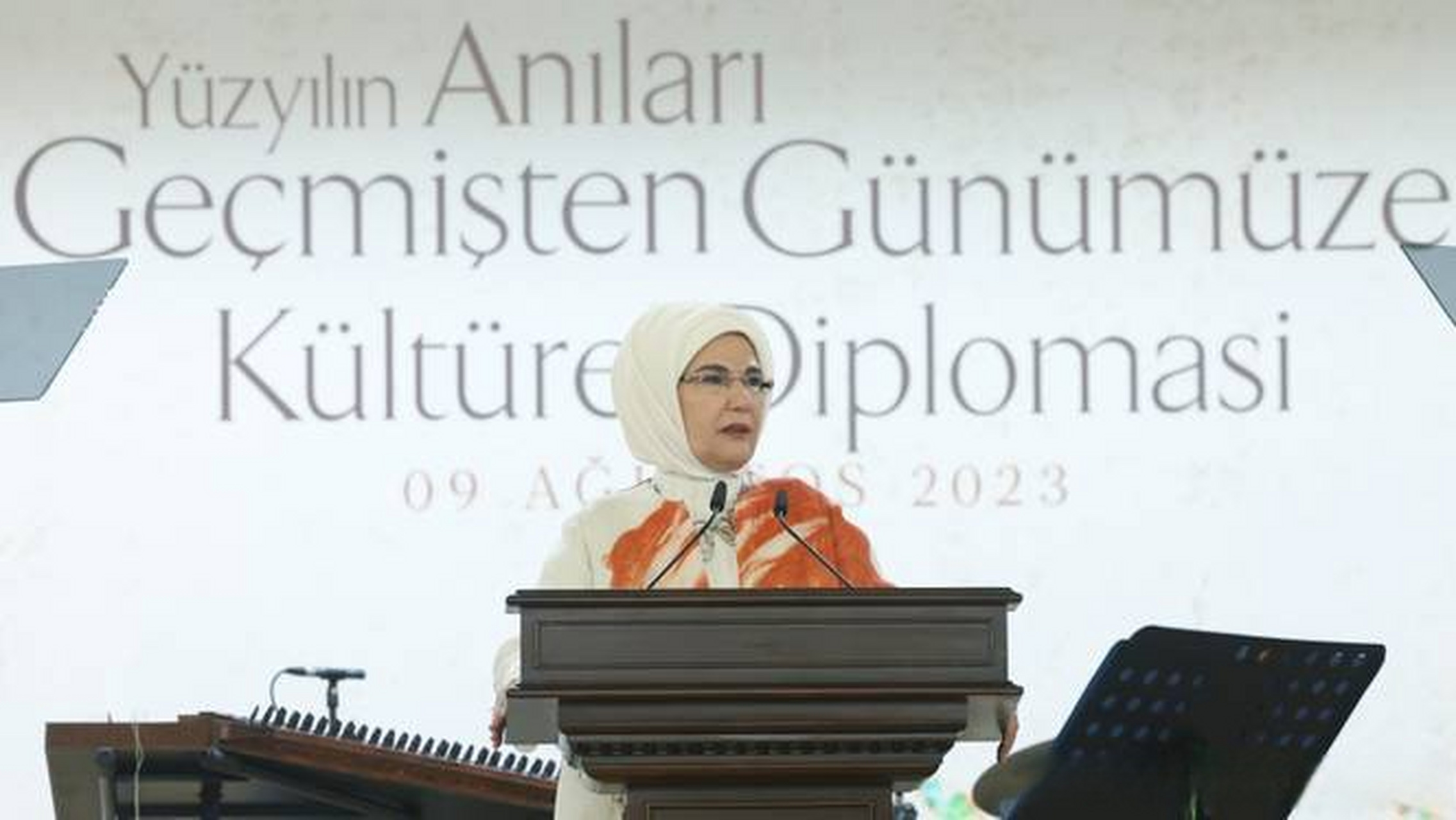 【土耳其第一夫人表示,土耳其将继续成为全世界的榜样】 土耳其第一