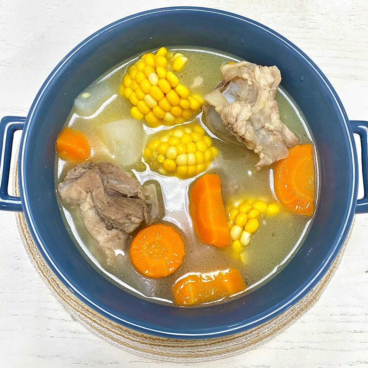 99猪骨头汤03 简单滋补的营养品～ 16615准备食材:如图所示