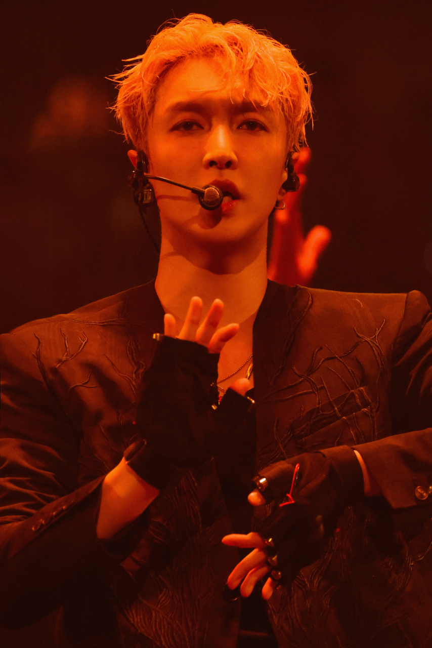 来自captain lay@张艺兴 的东方美学.