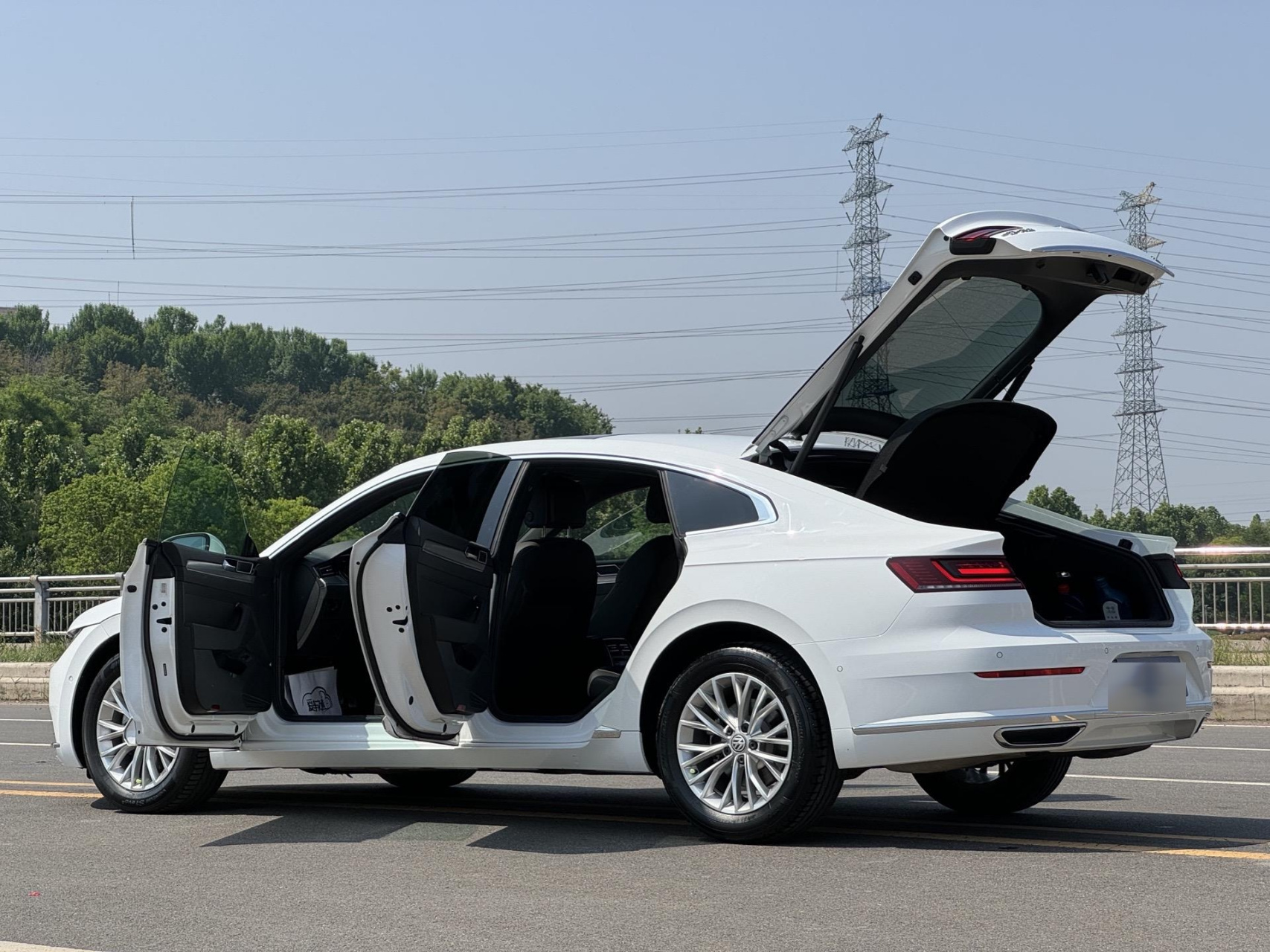 众所知,众是众c是c 新售:2020款大众cc 330tsi 魅颜版,掀背轿跑,私家