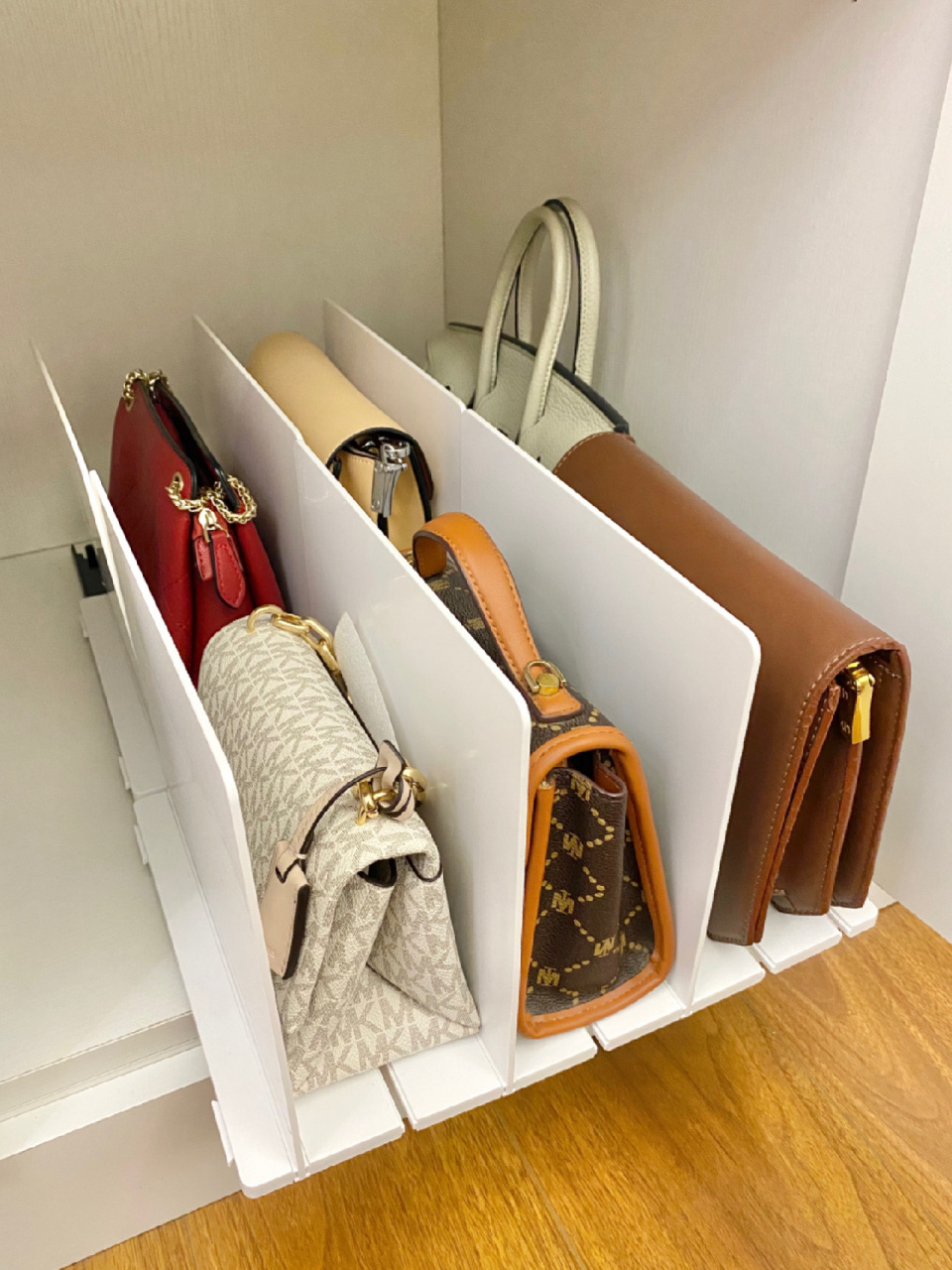 1090自制的包包收纳架绝了～附93 衣柜下层比较深而且不太高,里面