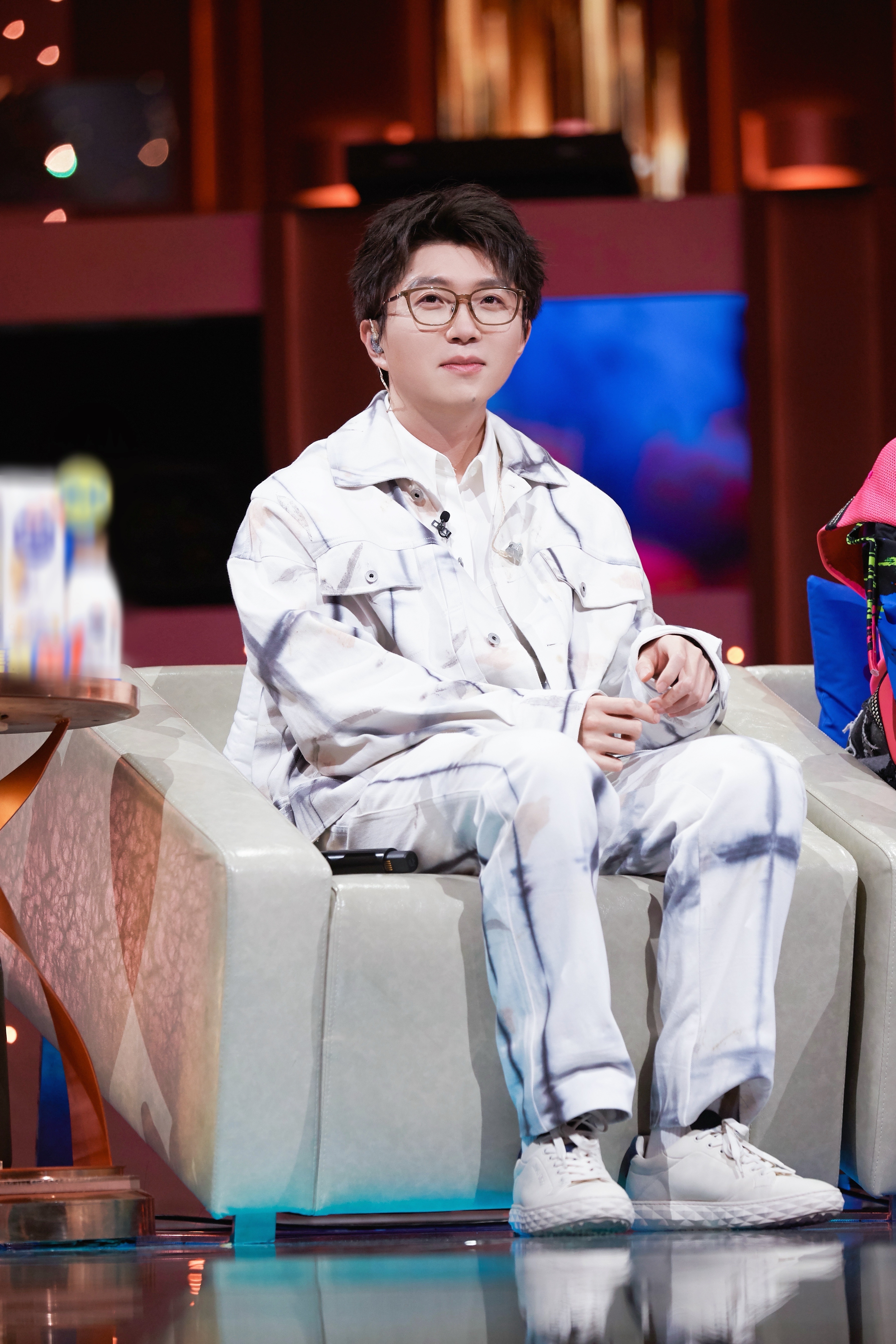 来自水晶之恋老师的#我们的歌# 初舞台剧照送达