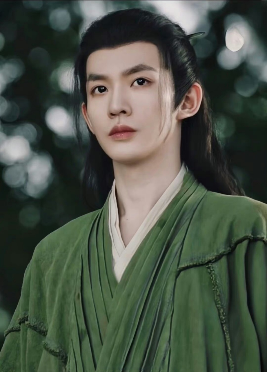 邓为#漫天翻,只翻出这几张青衣系列剧照了[心]@演员邓为  #邓为