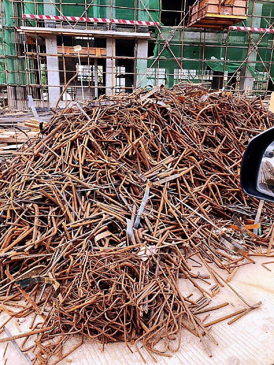 废品回收废铁3吨多,竟然赔了一千多块钱.