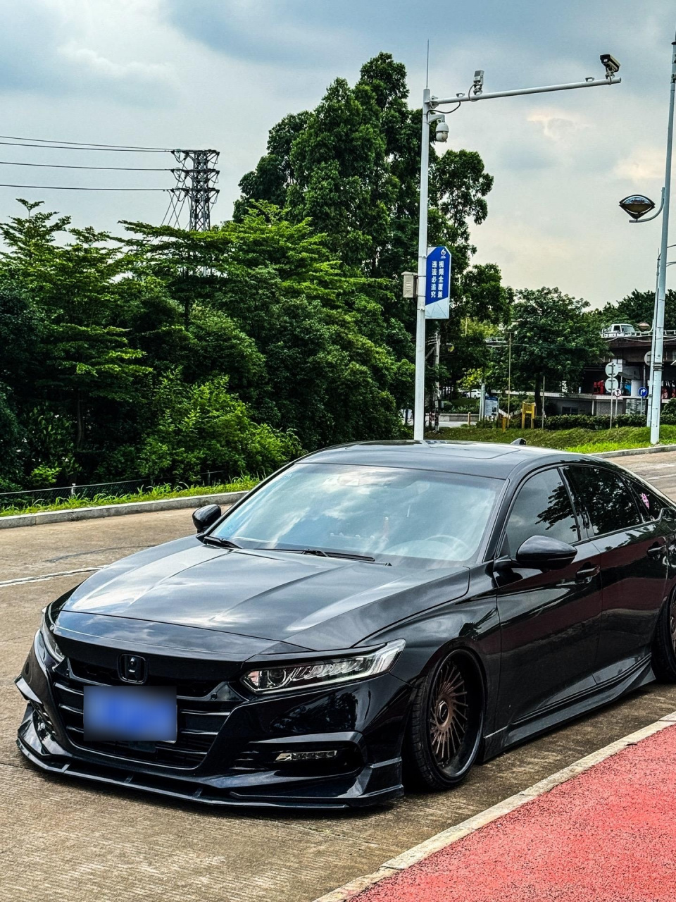 你们期待已久的本田十代雅阁黑武士案例来了