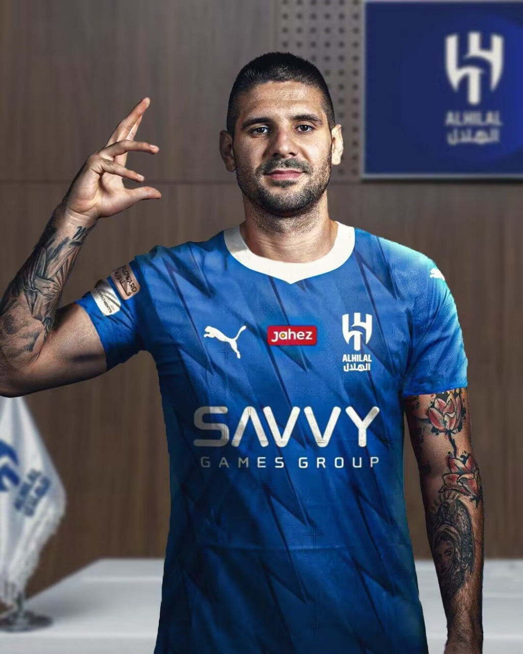 官方:#米特洛维奇加盟利雅得新月# 转会费超5000万欧元