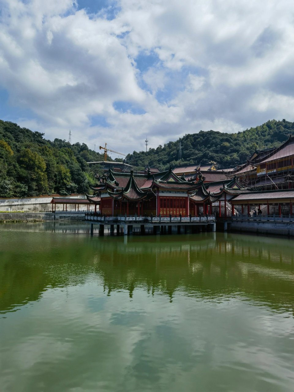 上虞秀峰寺 一座隐于深山的古寺,高速章镇或者三界出口,开山路20多分