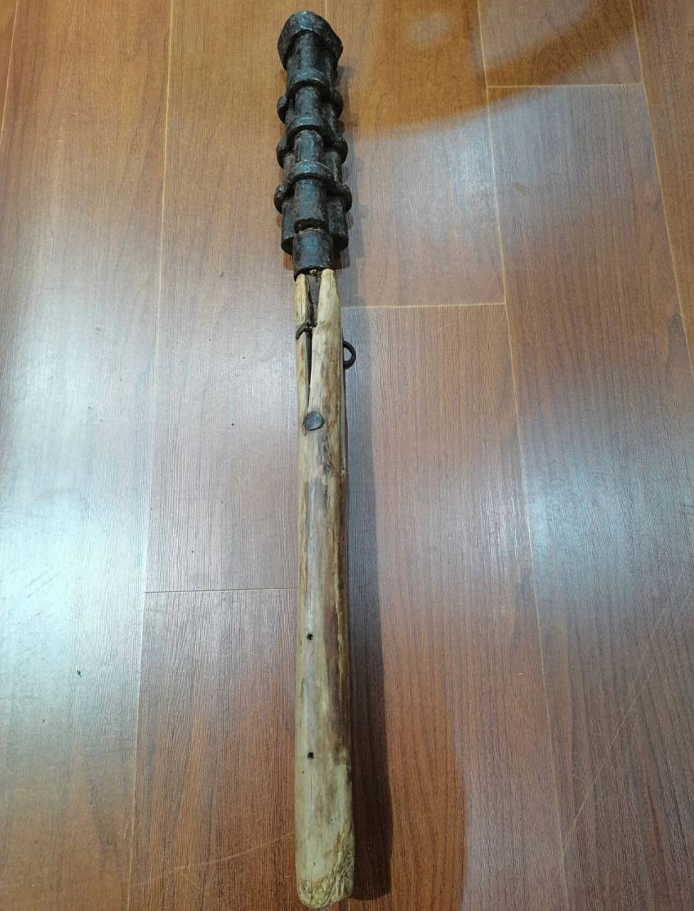 明代三眼火枪 明代三眼火铳,李成梁率领的辽东铁骑专用神器,骑兵先放