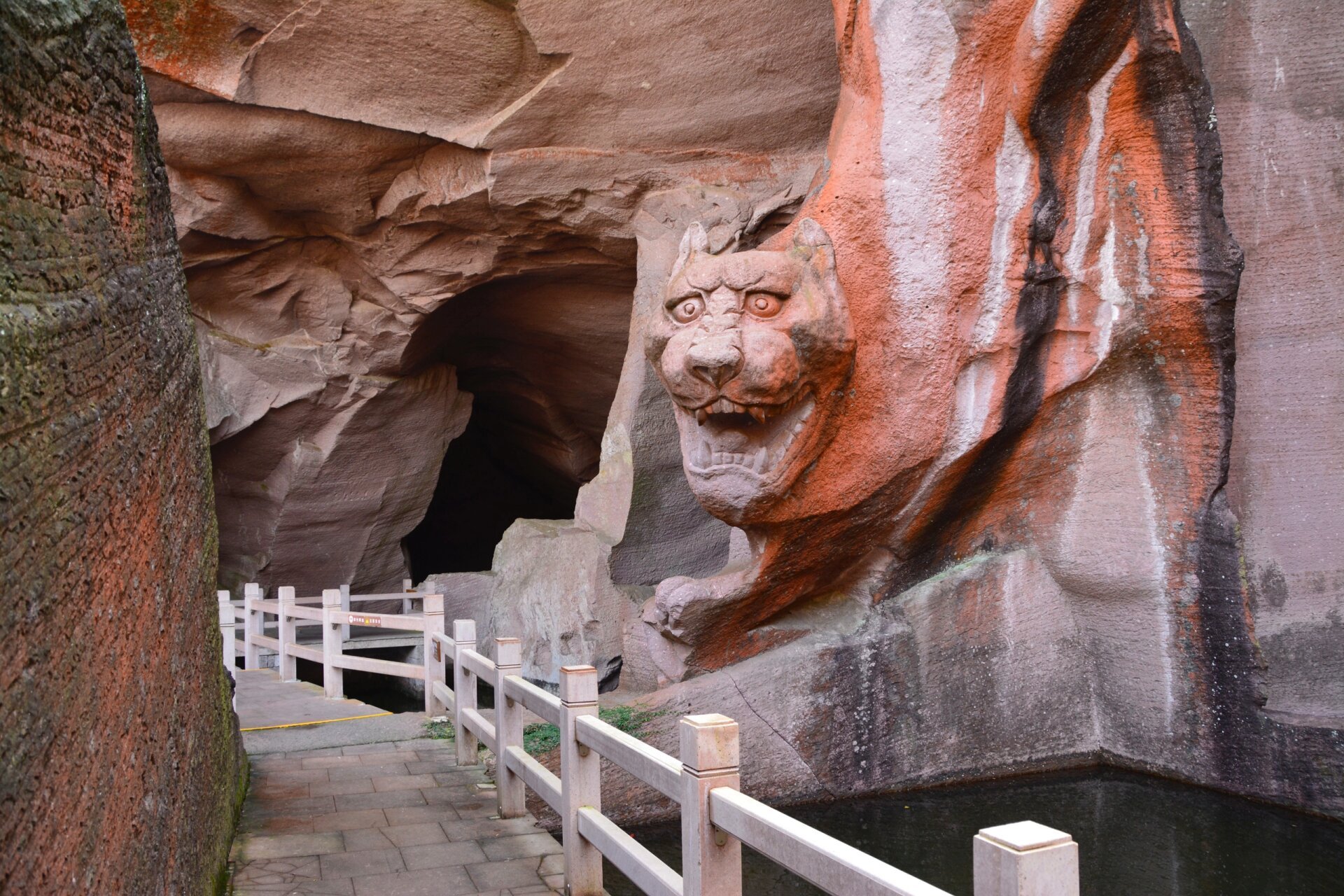 台州(蛇蟠岛·海盗村)游记 景区简介:蛇蟠岛地处浙东沿海三门湾畔