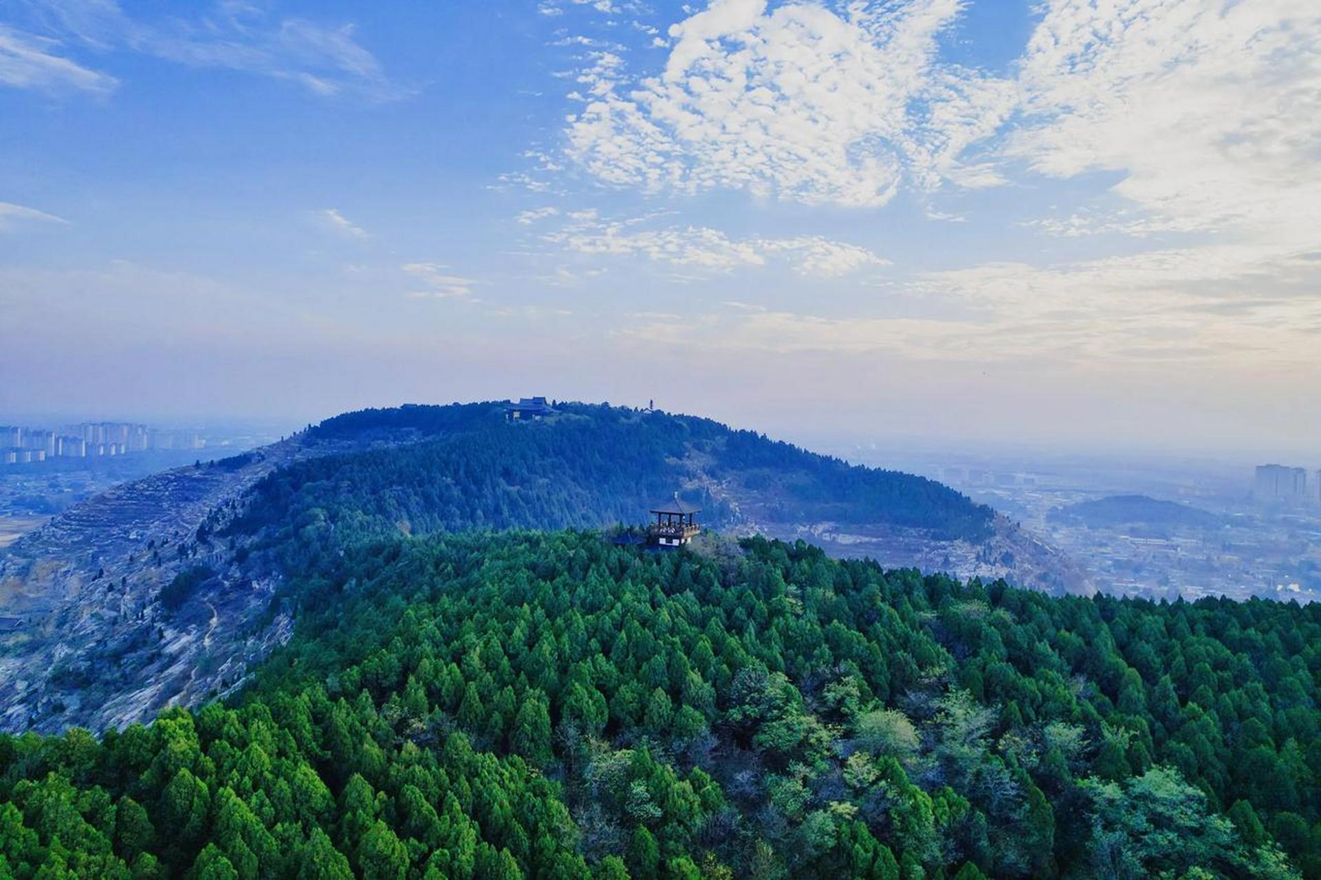 山东梁山旅游景点图片图片