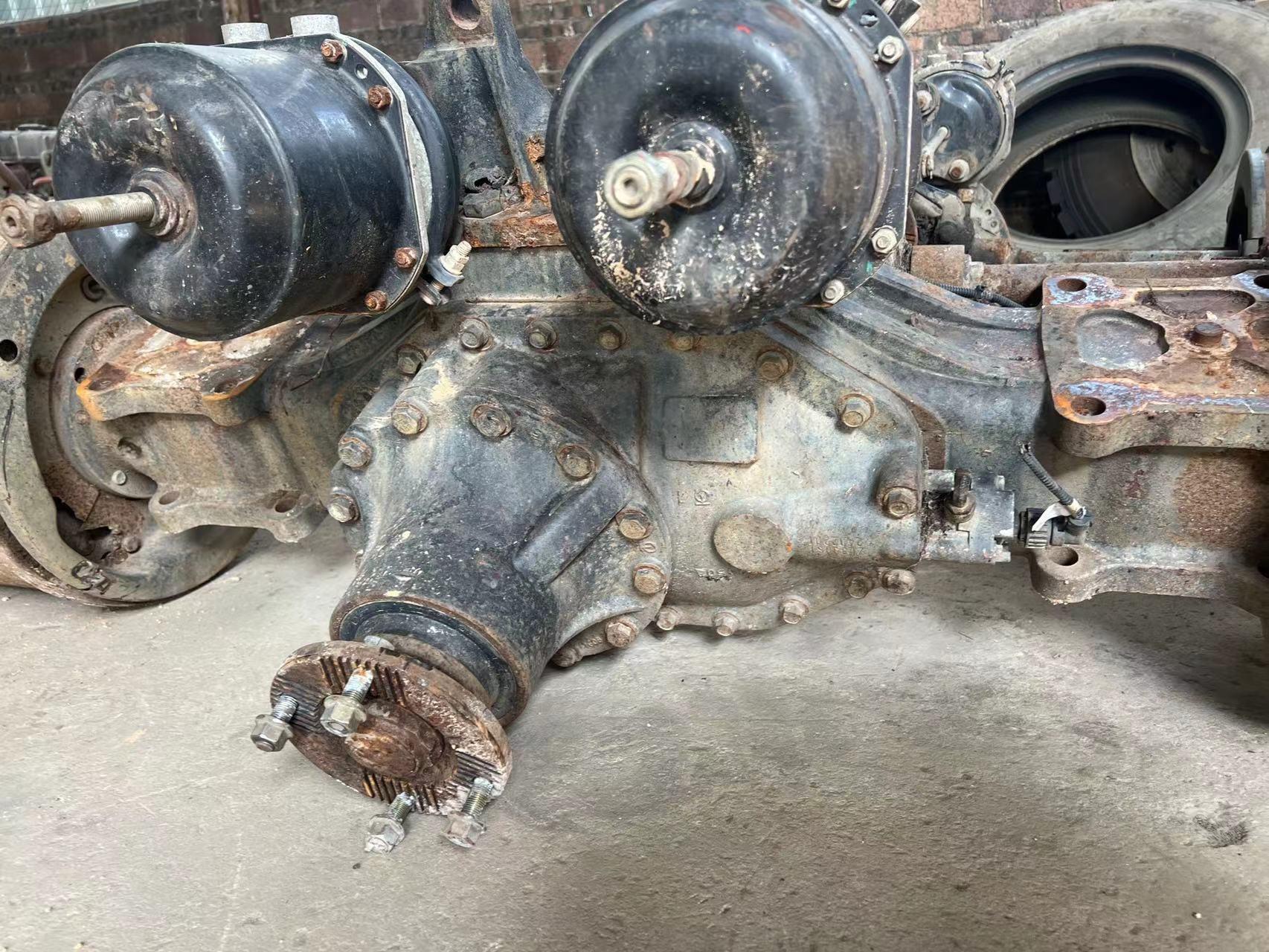 16吨缩短后桥,96中心钉,北奔,汉德系列,5.92,6.73速比少量现货