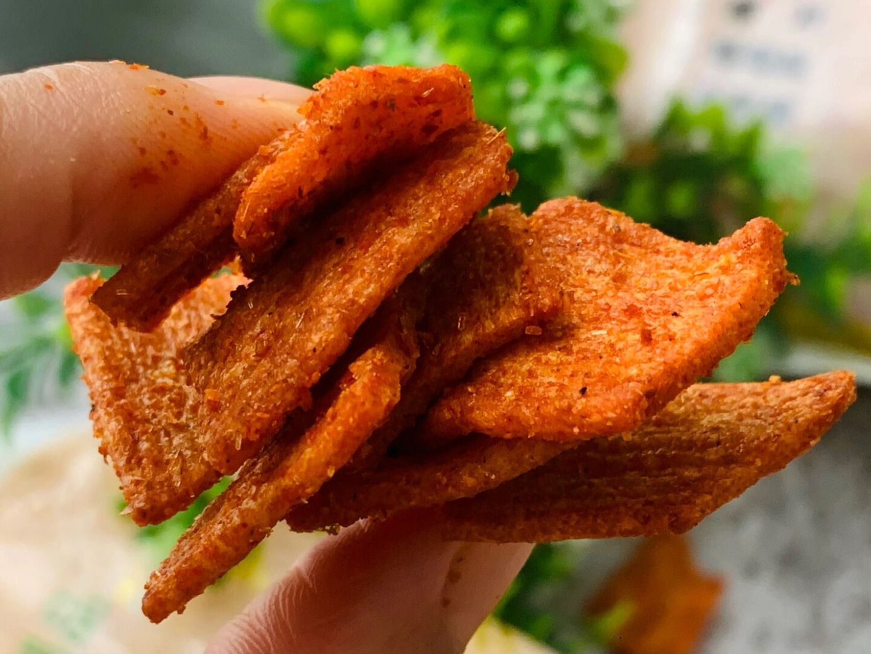 嘎嘣脆的大辣条|宅家零食太可了!