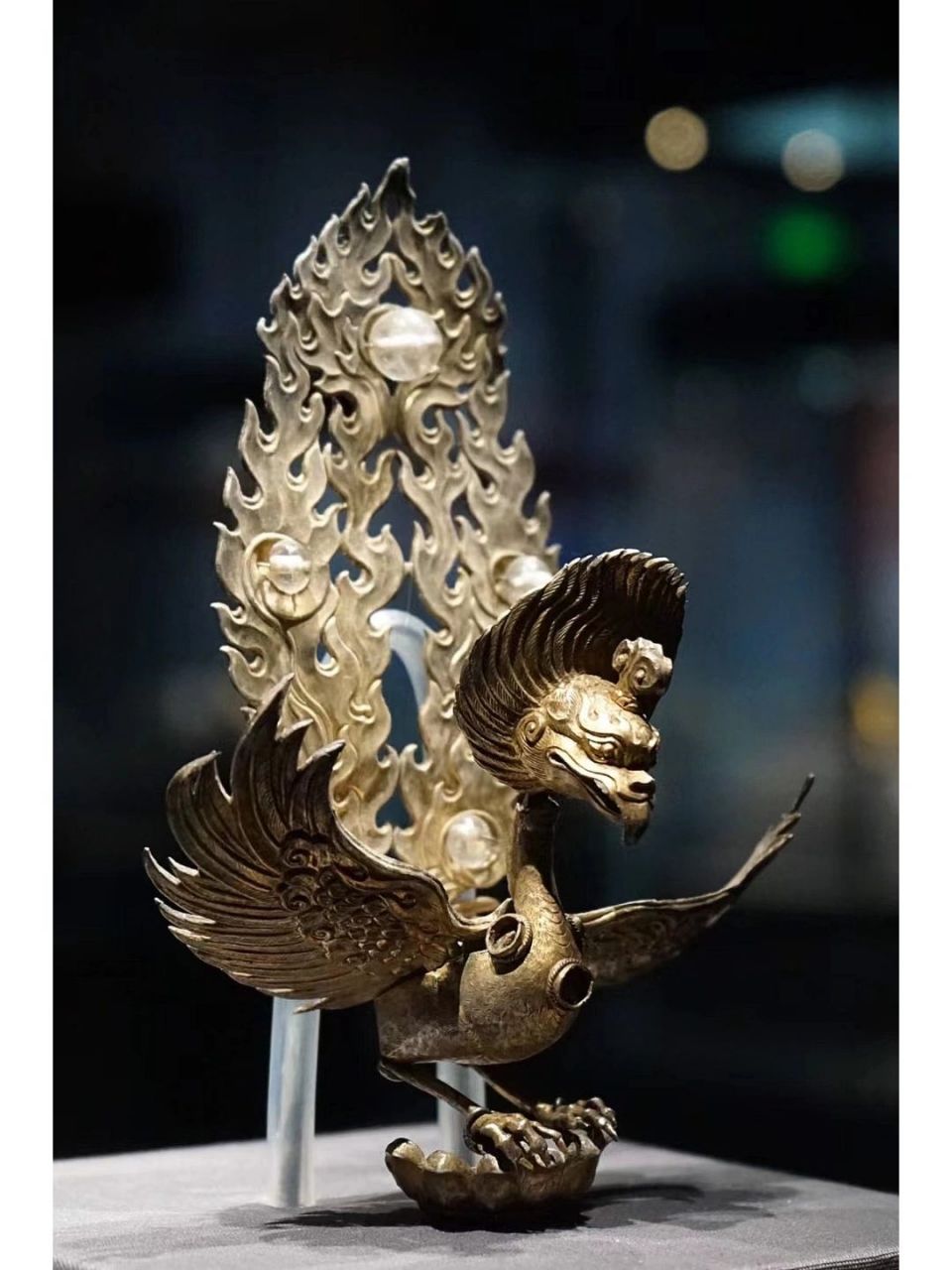 沉睡千年,来看云南省博物馆的镇馆之宝 1: 大理圀丨银鎏金镶珠金翅鸟