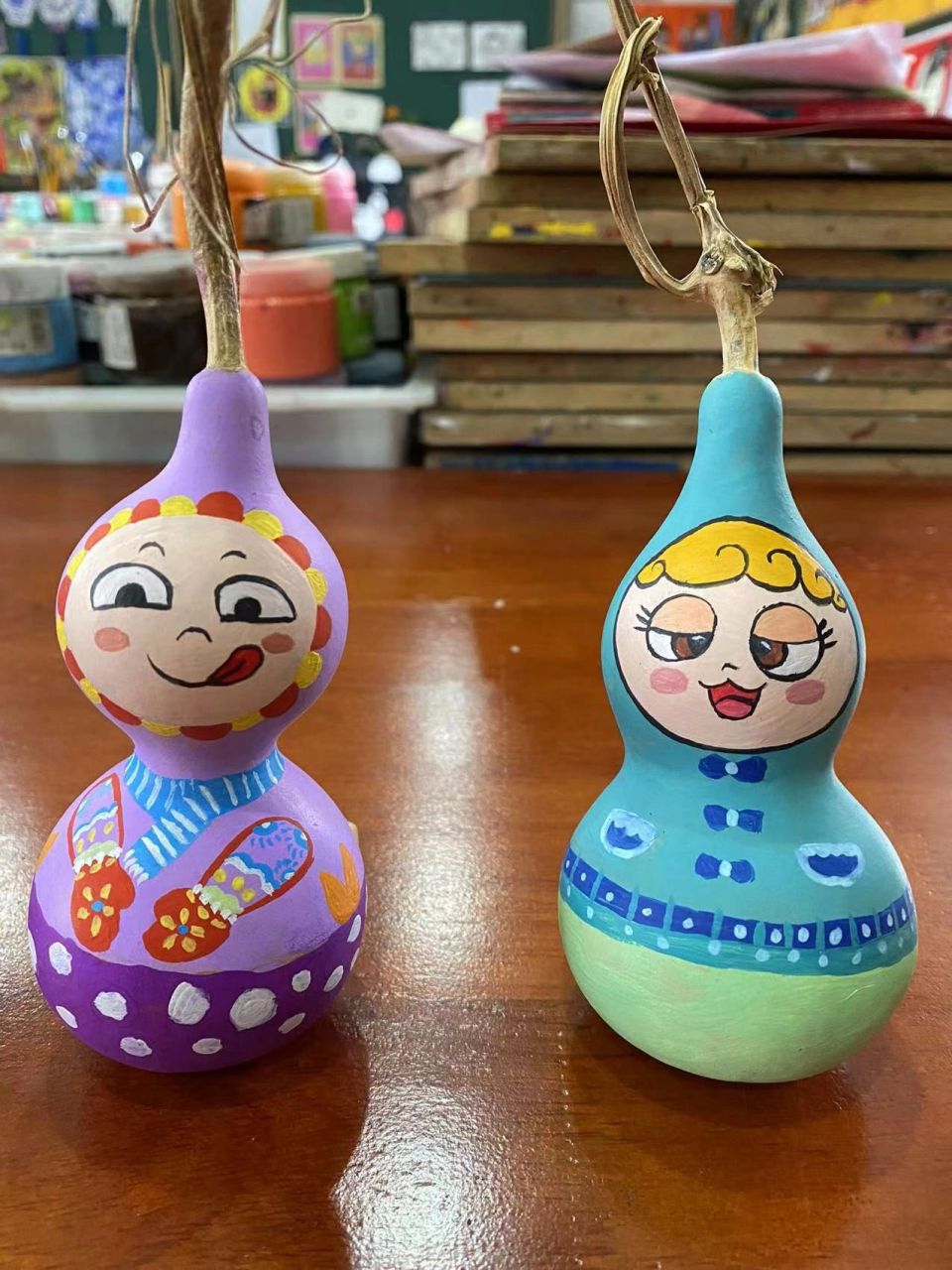 原创 可爱的葫芦画 葫芦娃们～ 在小葫芦上画画 可爱