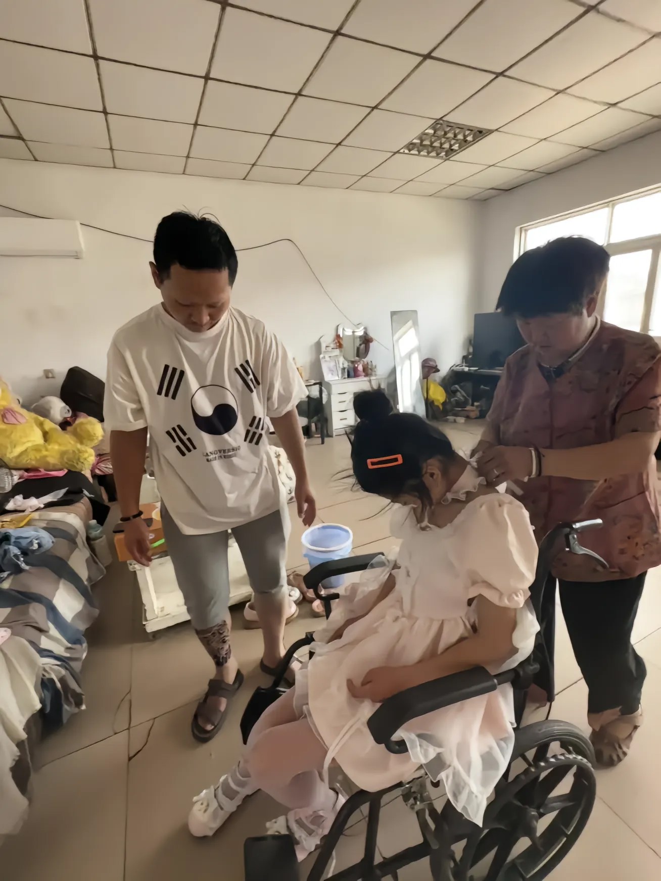 帮忙挂号陪同看病儿童看病专人照看，家长格外放心的简单介绍