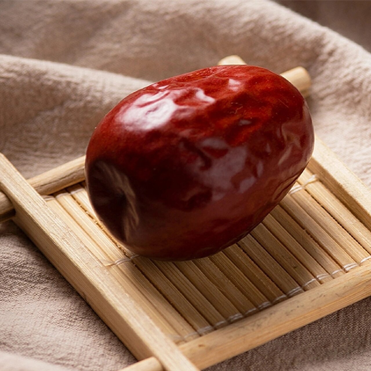 陕西特产——陕北狗头枣 陕北狗头枣是陕西传统名优特产之一.