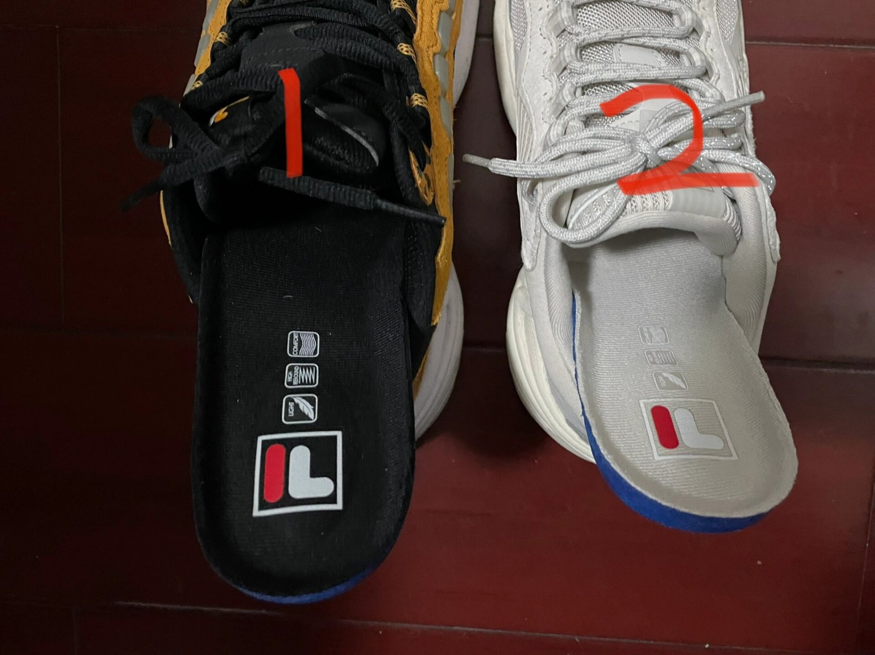 七双斐乐 实体与线上脚感的区别 去年到今年总共买了七双斐乐.