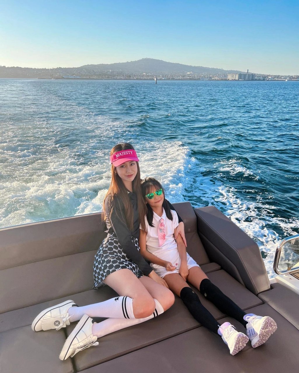 前篮球国手孙悦妻子～陈露写真 近期陈露自爆自己照片被骗子拿去当