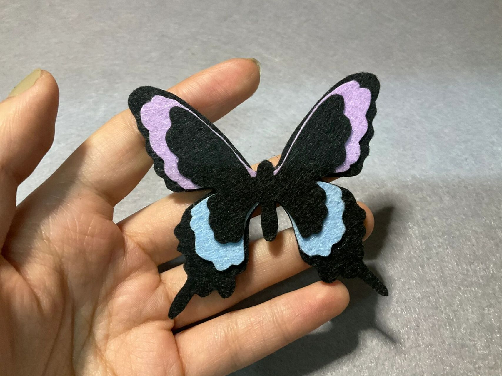 不织布小蝴蝶03  好漂亮的配色! 图纸在