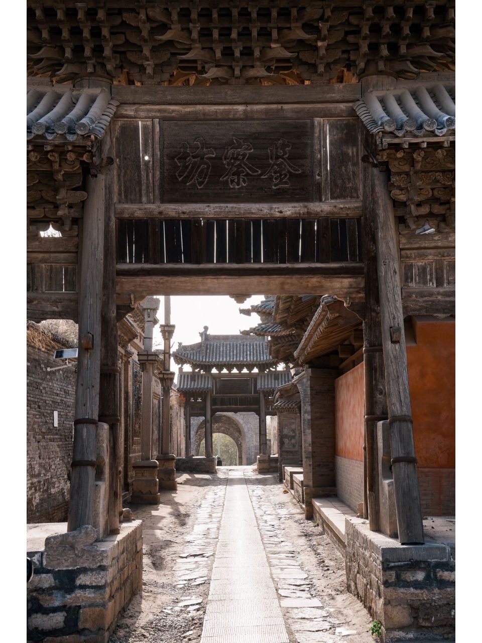 原始古朴 其实来之前,我是完全没有想到汾城古建筑群是不收门票的