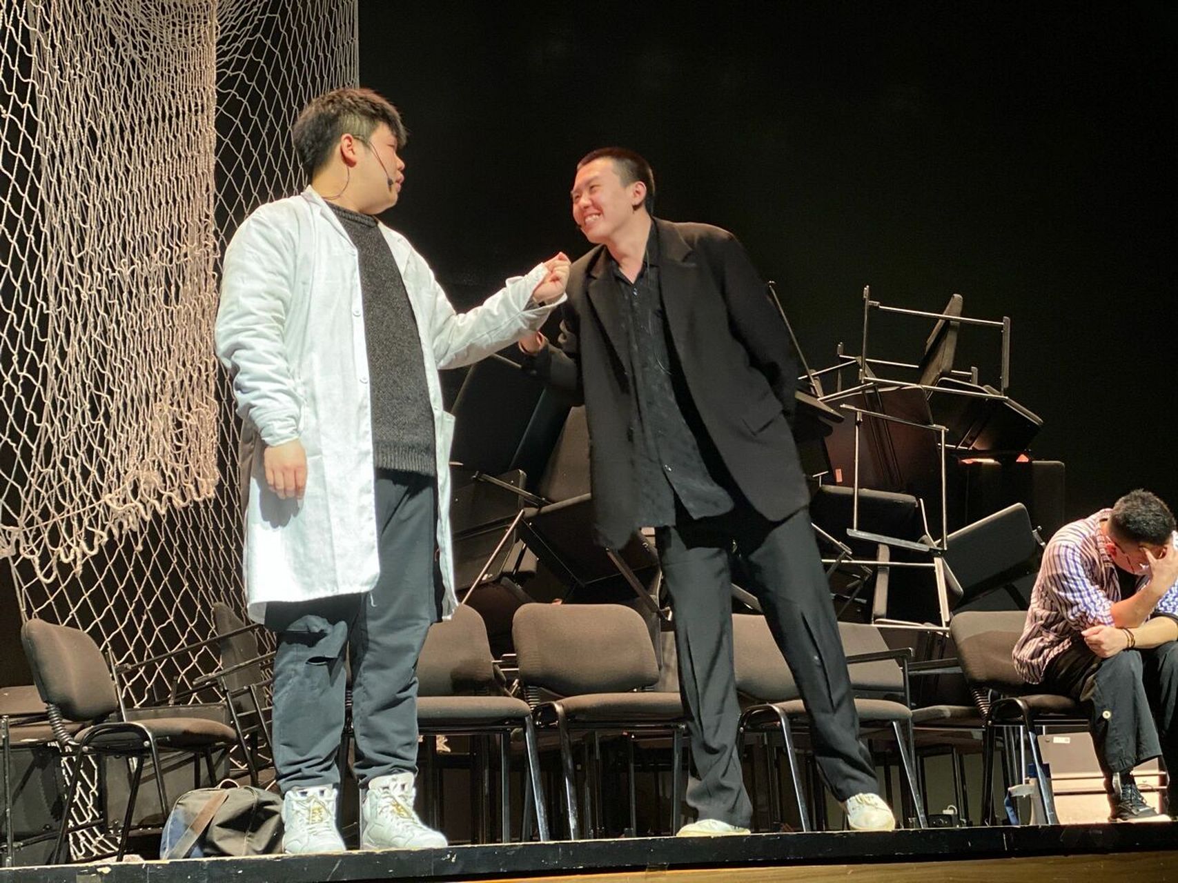 20220211上海19:30《夜未央》话剧·可拍照 昨天突然想看剧了,大麦上