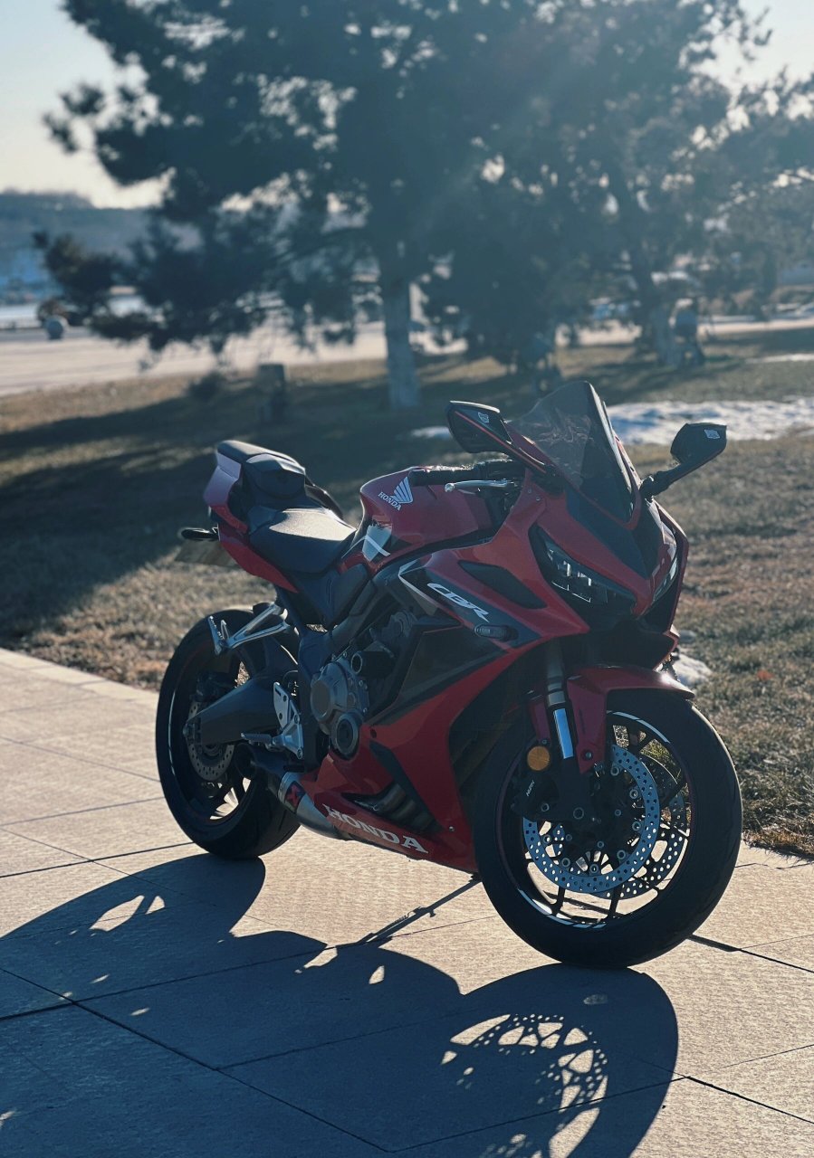 出售22年4月份上牌cbr650r 本田cbr650r 22年4月 个人一手户 更换全新