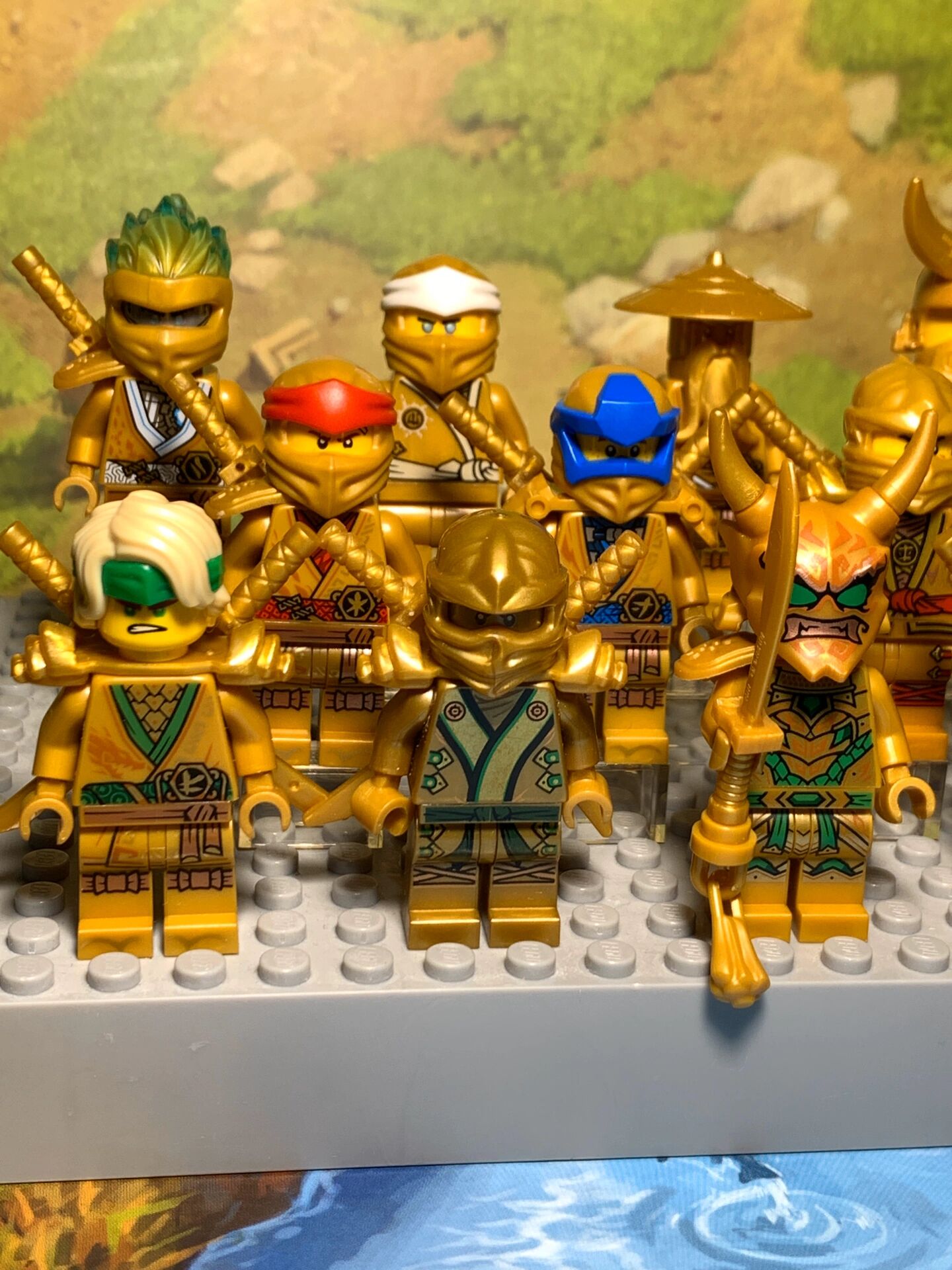 乐高幻影忍者——黄金忍者 自己凑了这些黄金忍者,不知道全不全,欢迎
