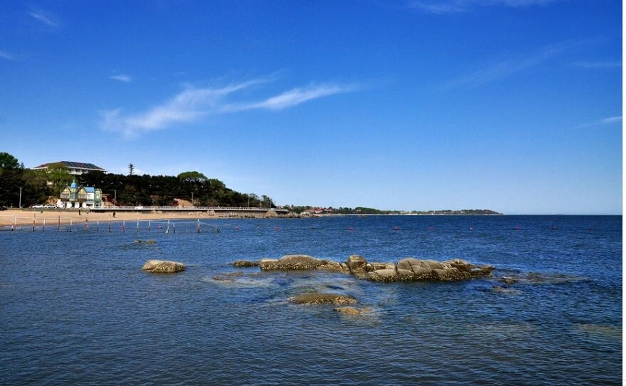 北戴河旅游攻略之景区b老虎石海上公园 老虎石公园—海滨中心浴场,也