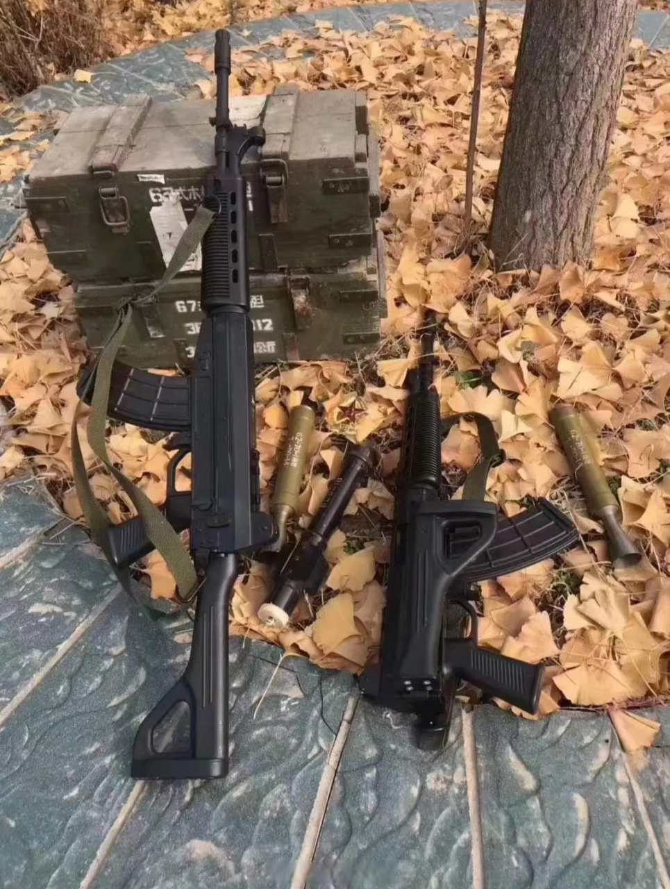 03步枪和191步枪的区别:03式只能用,191式既能用也能看