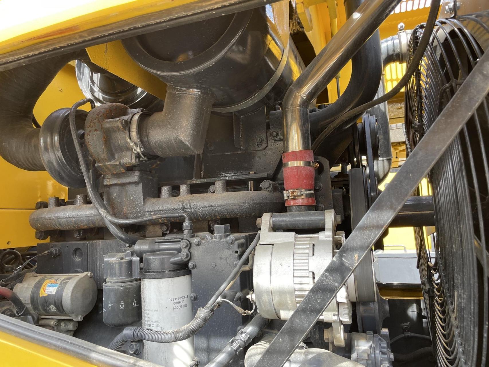 小松380装载机,准新车况,22万送到家!