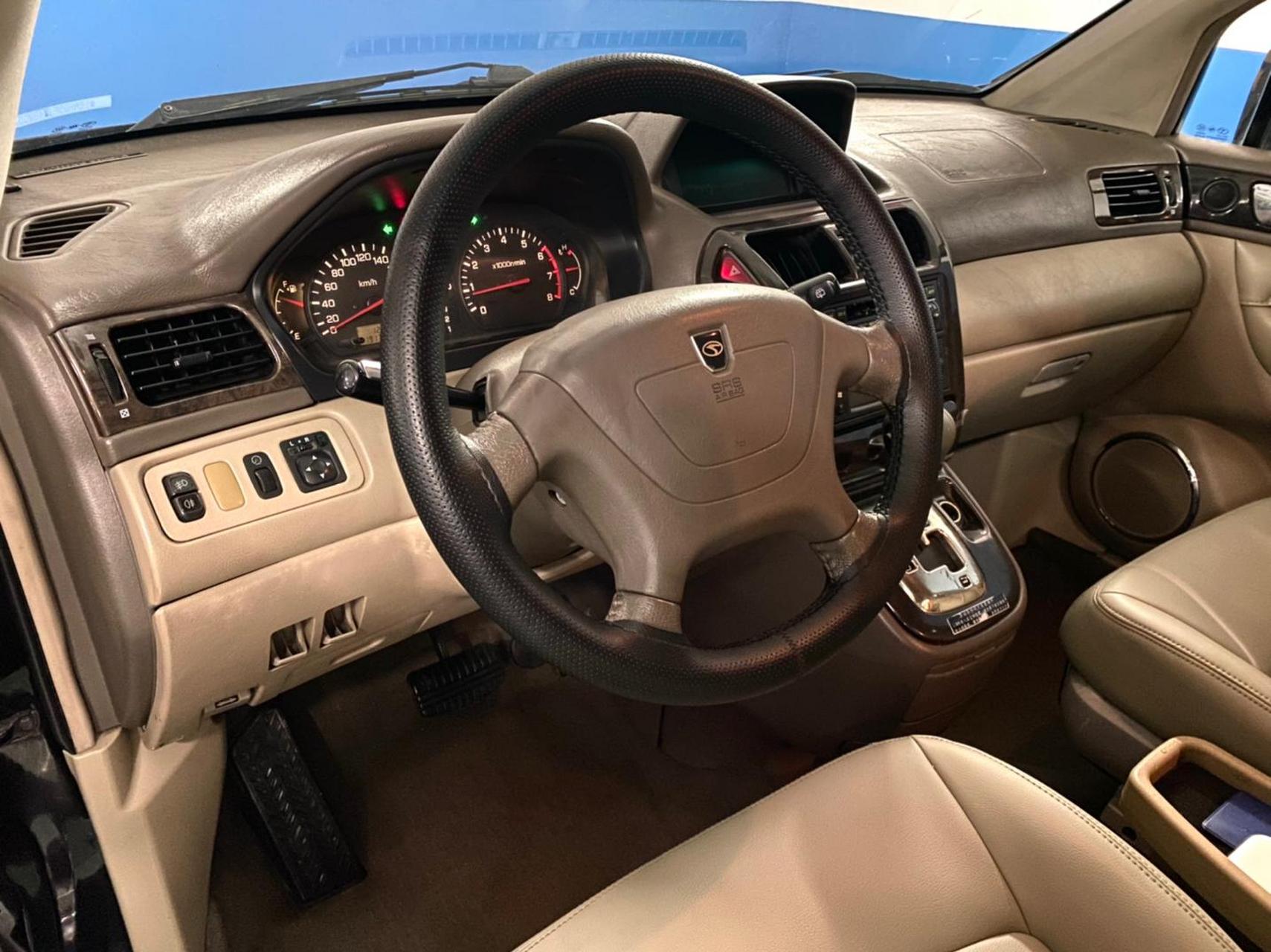 京a外企黑牌05年东南菱绅7座 mpv 三菱台版太空车改款车型 车整车做工