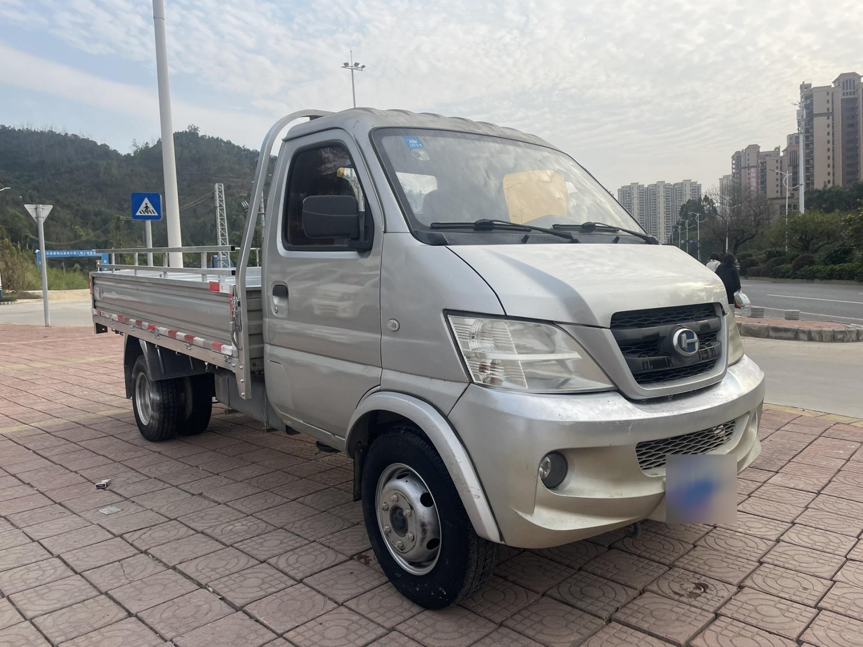 2017年铃木昌河,1.5排量单排平板后双轮,3.