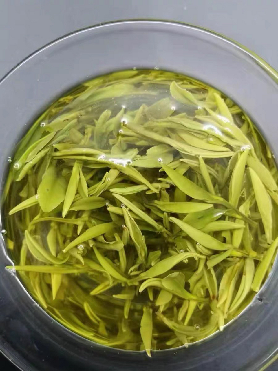 霍山黄芽产于安徽省霍山县,属于黄茶,历史名茶之一.