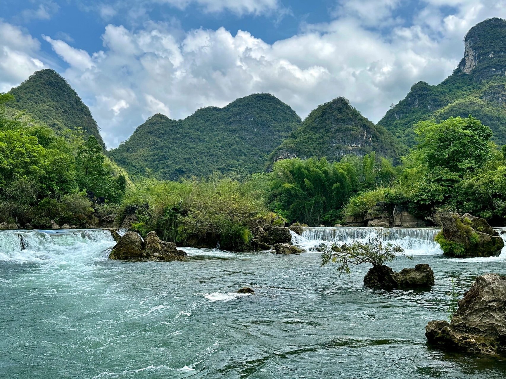 不能错过的风景之一 今天小编要给大家分享的是大新县美景—安平仙河