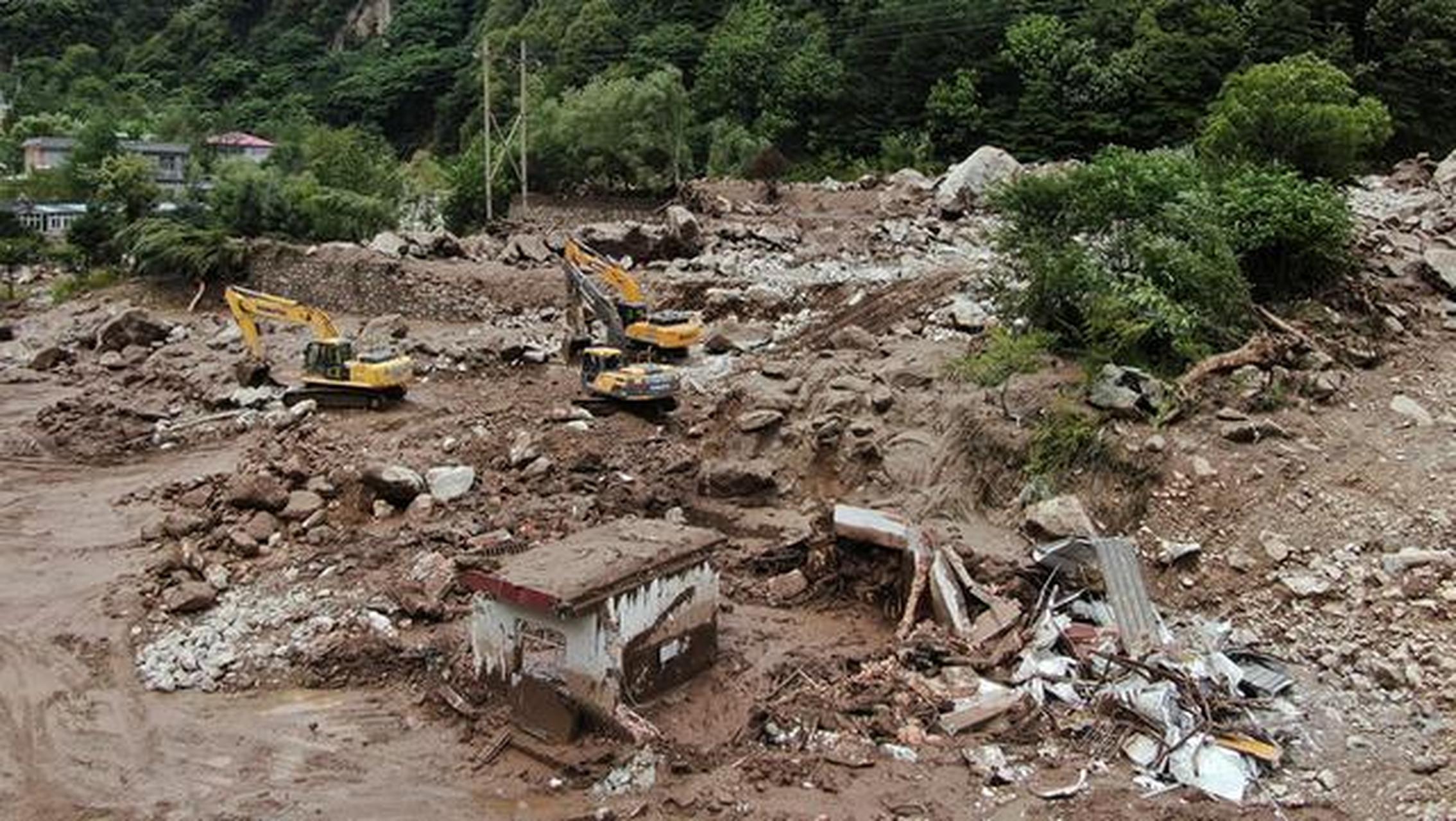 【西安山洪泥石流灾害原因初步查明】8月11日,西安市长安区滦镇街道喂