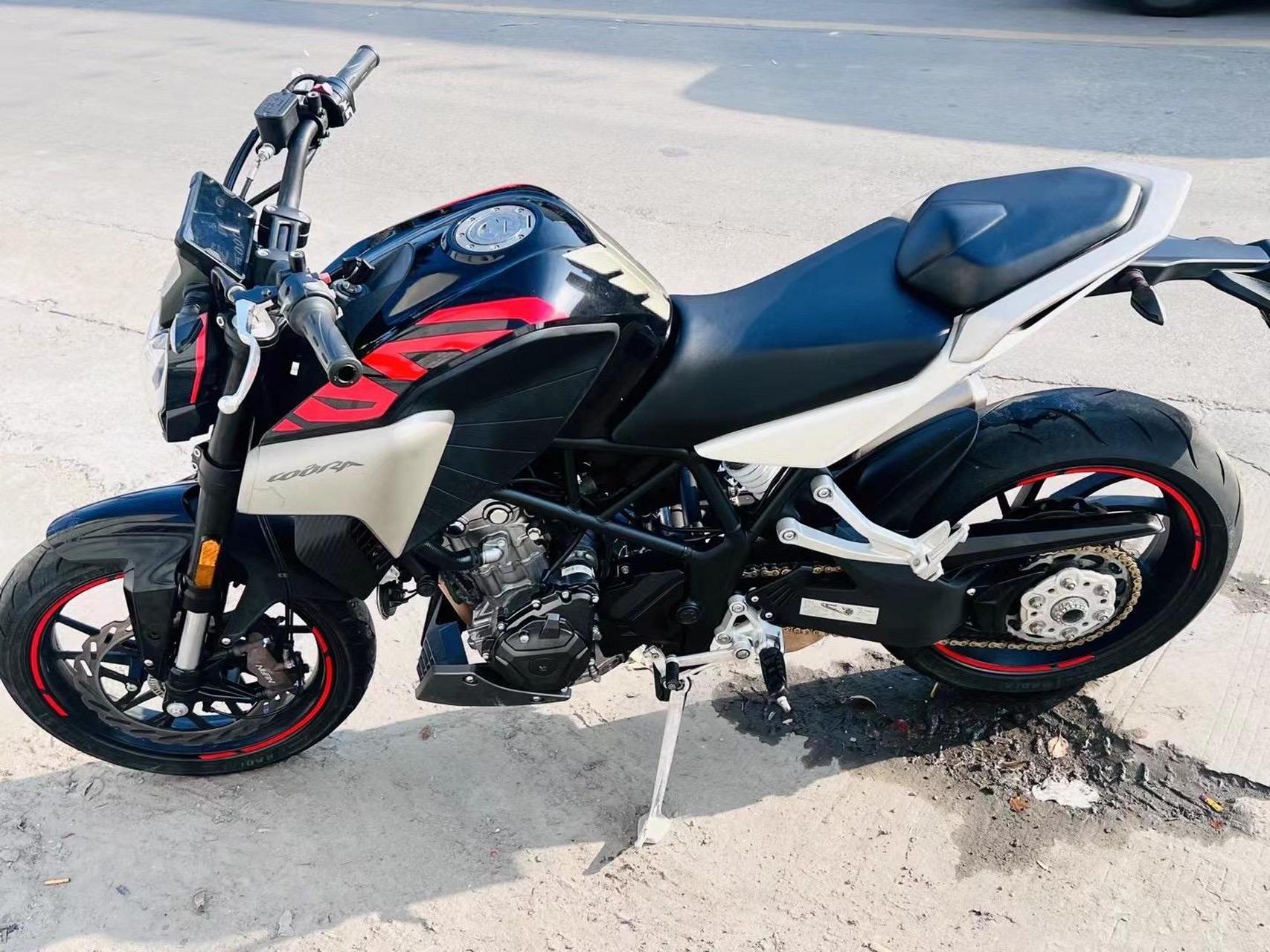 到货21年凯越321r   公里数8千多   价格不高  喜欢的来哦