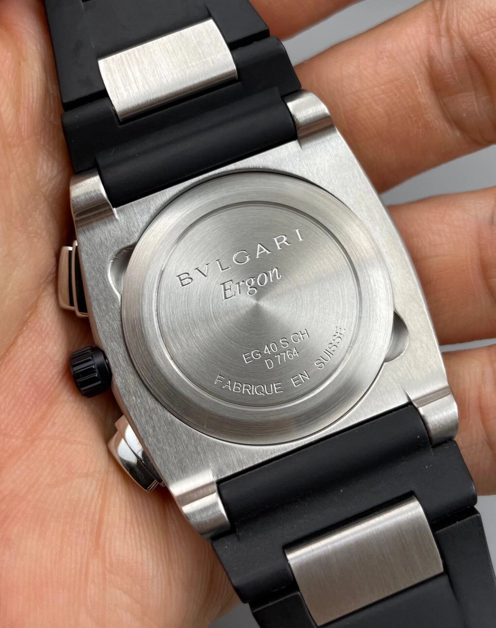 bvlgari宝格丽eg40男士手表 宝格丽:eg40,40mm表径精钢表壳和表扣