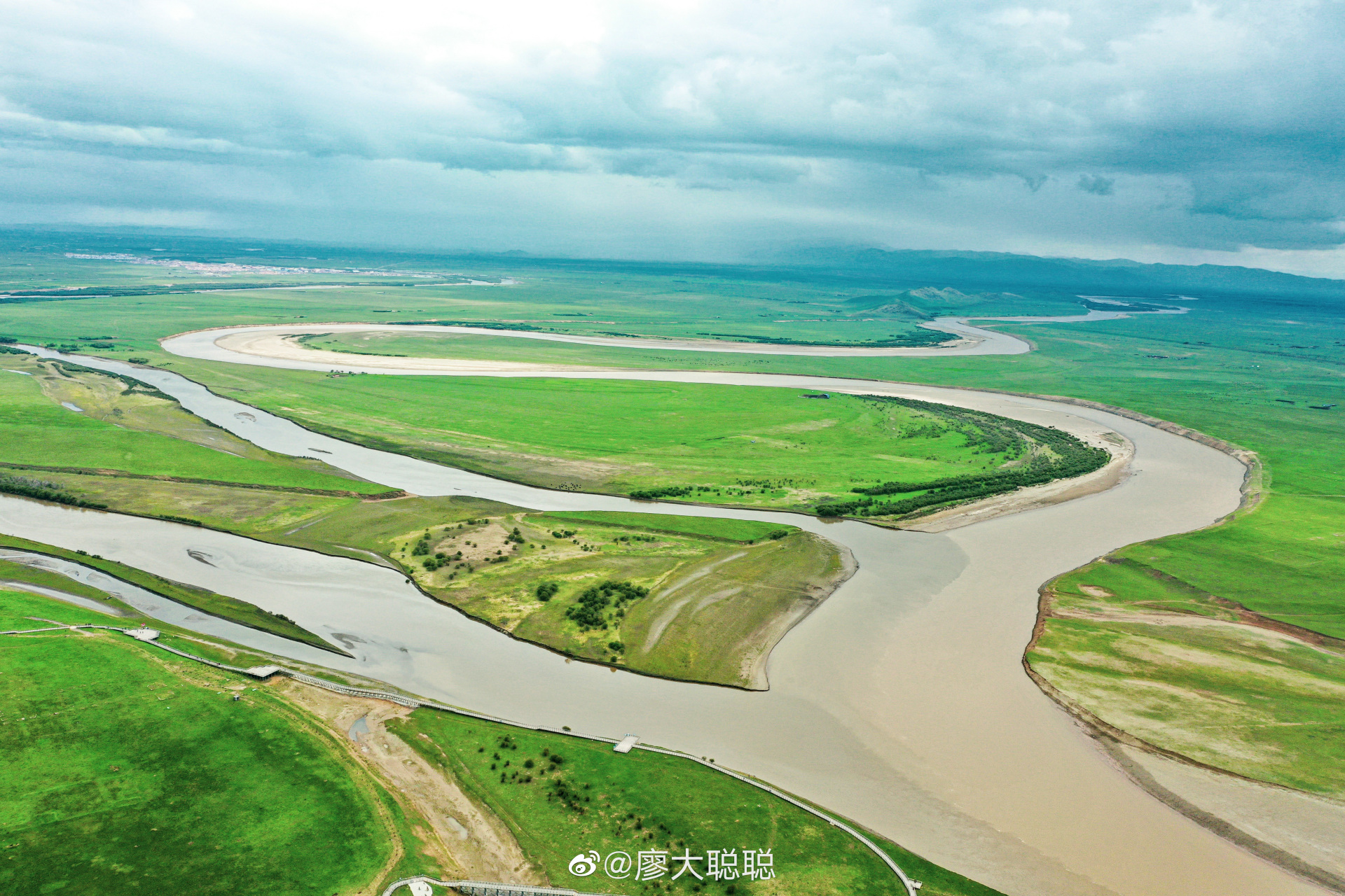 唐克乡黄河九曲第一湾图片