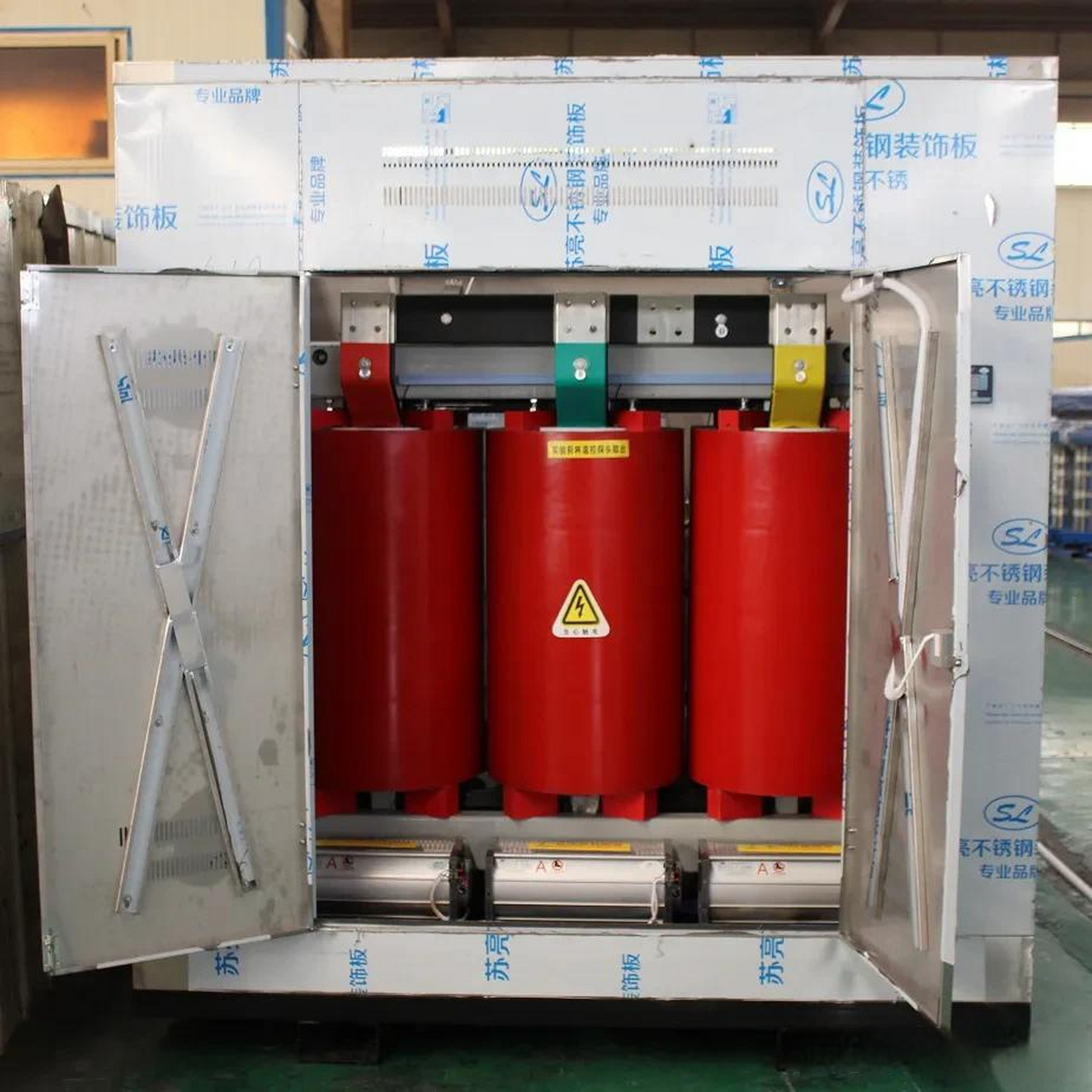 如何一眼分辨配电变压器的高低压出线侧?