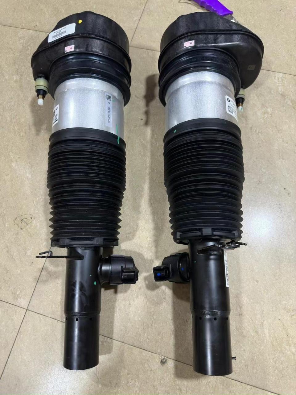 宝马x7 原厂纯正原厂打气泵减震器.宝马x7 原厂纯正原厂打气泵减震器