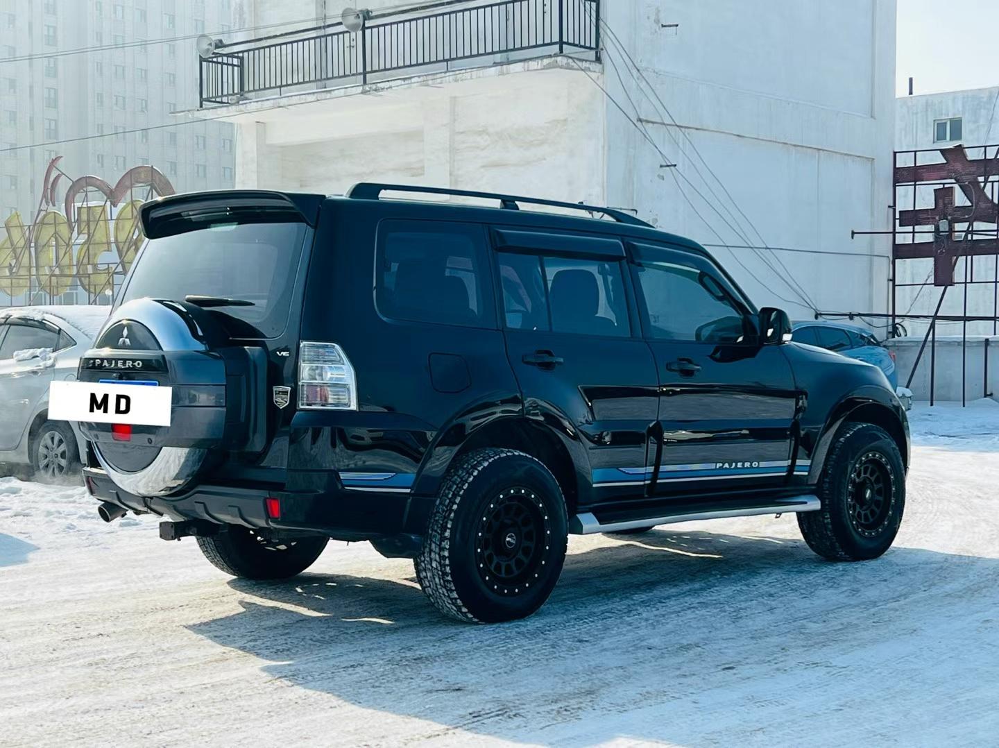 19年极品三菱帕杰罗v93,俗称山猫,3