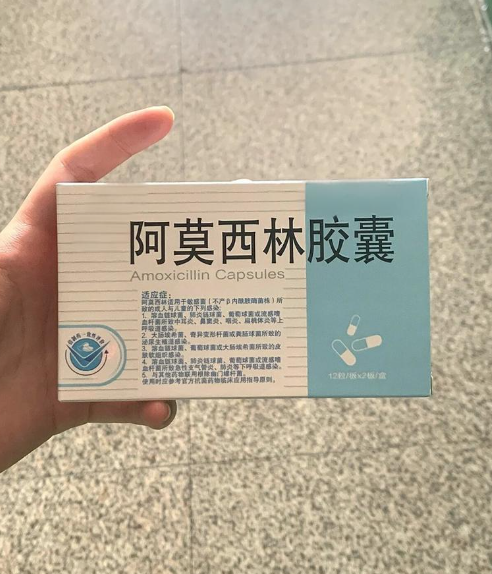 阴茎出现硬疙瘩最常见的原因是皮脂腺囊肿或阴茎