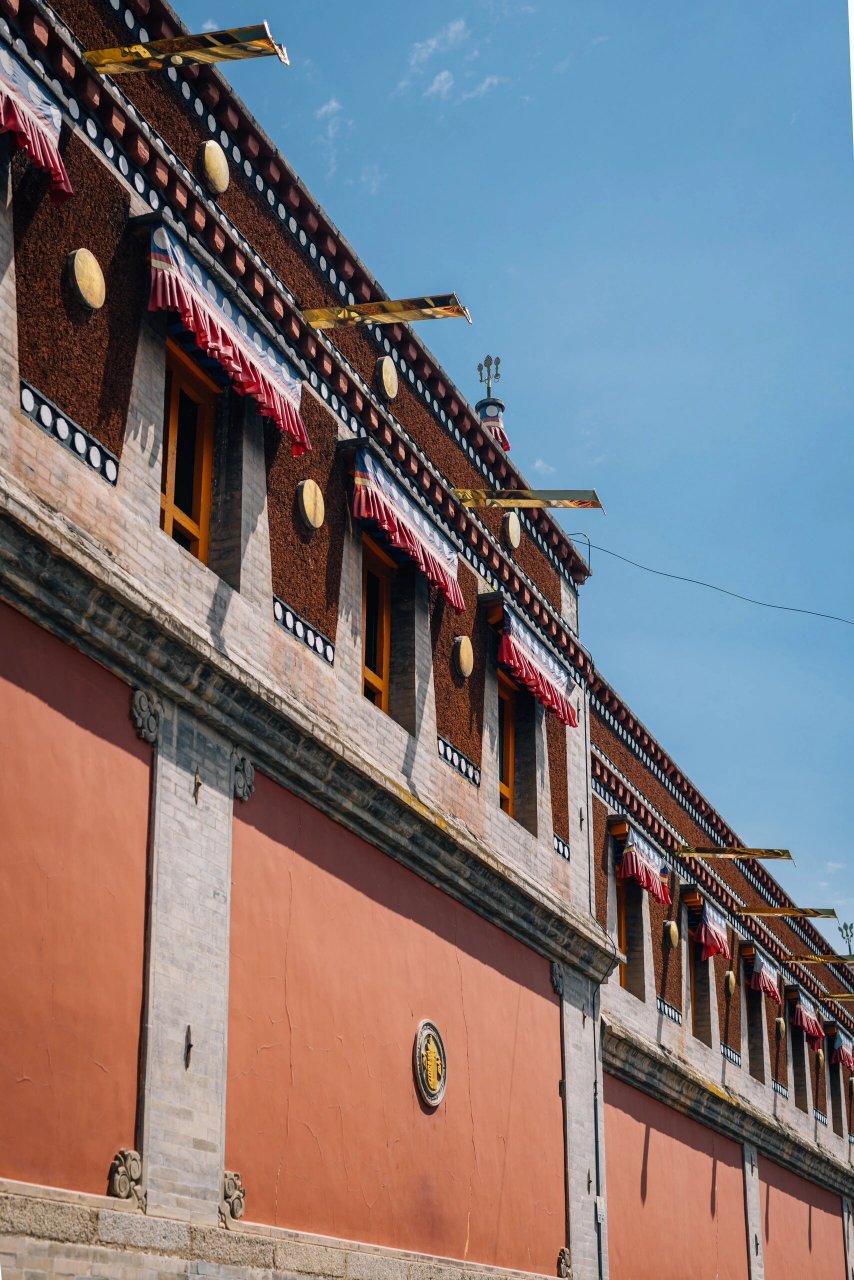 塔尔寺|先有塔尔后有寺 先有塔,尔后有寺,故称塔尔寺.