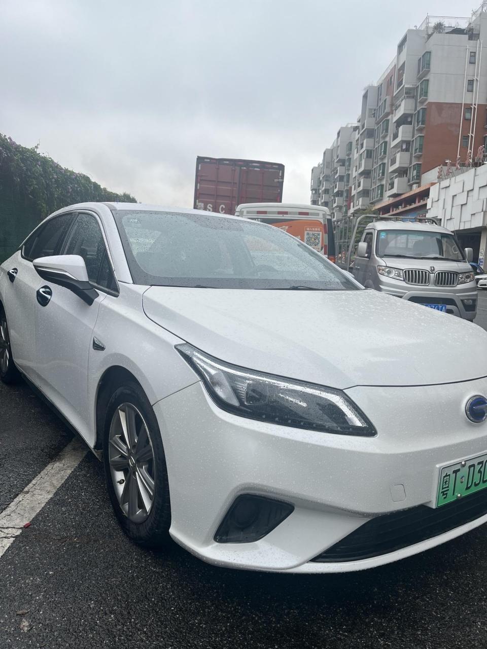 新到广汽传祺炫630 19年底上牌 实表13达不溜km 续航510公里 实跑460