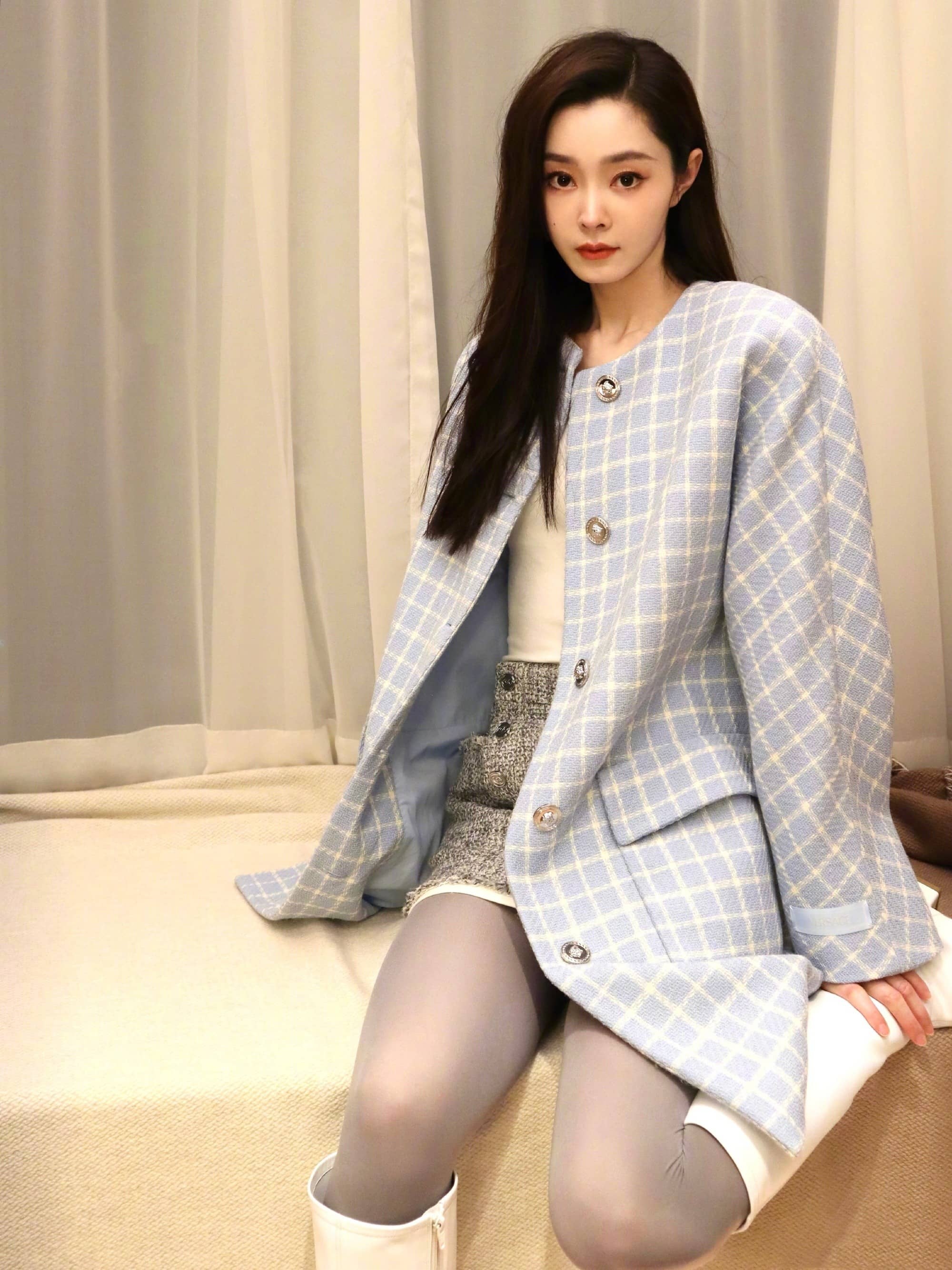 宋轶姐姐丝袜穿搭好温柔