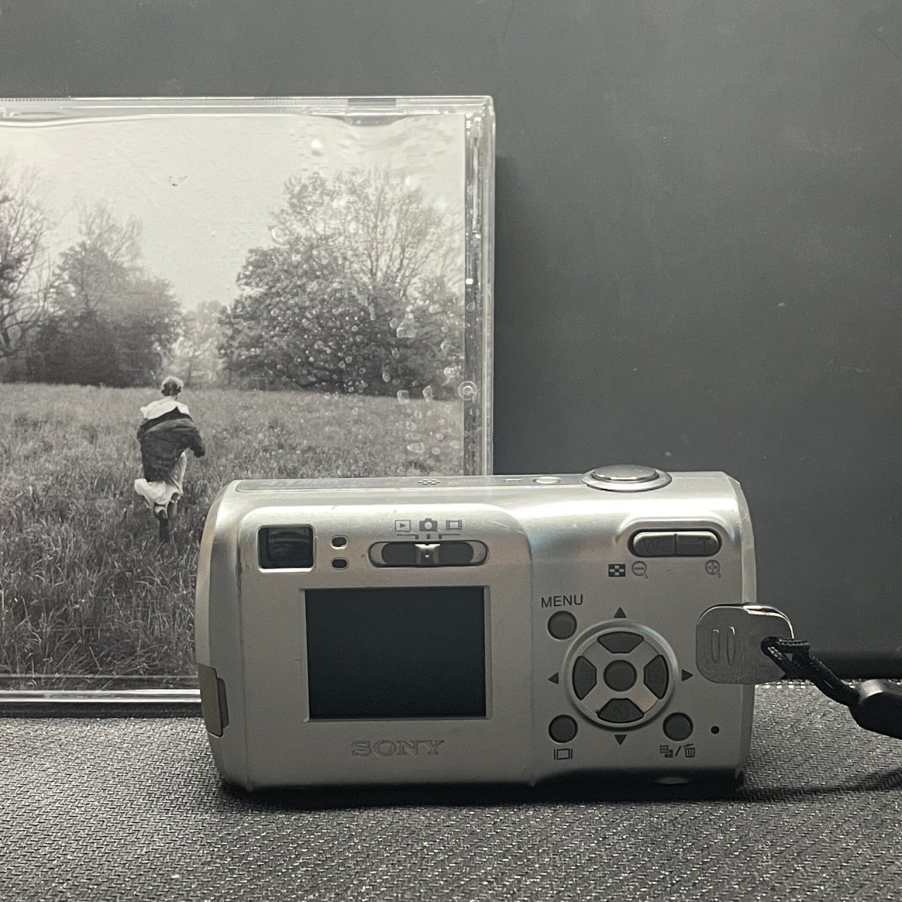 ccd测评2661596615索尼s409815 这台迷你小面包可以称之